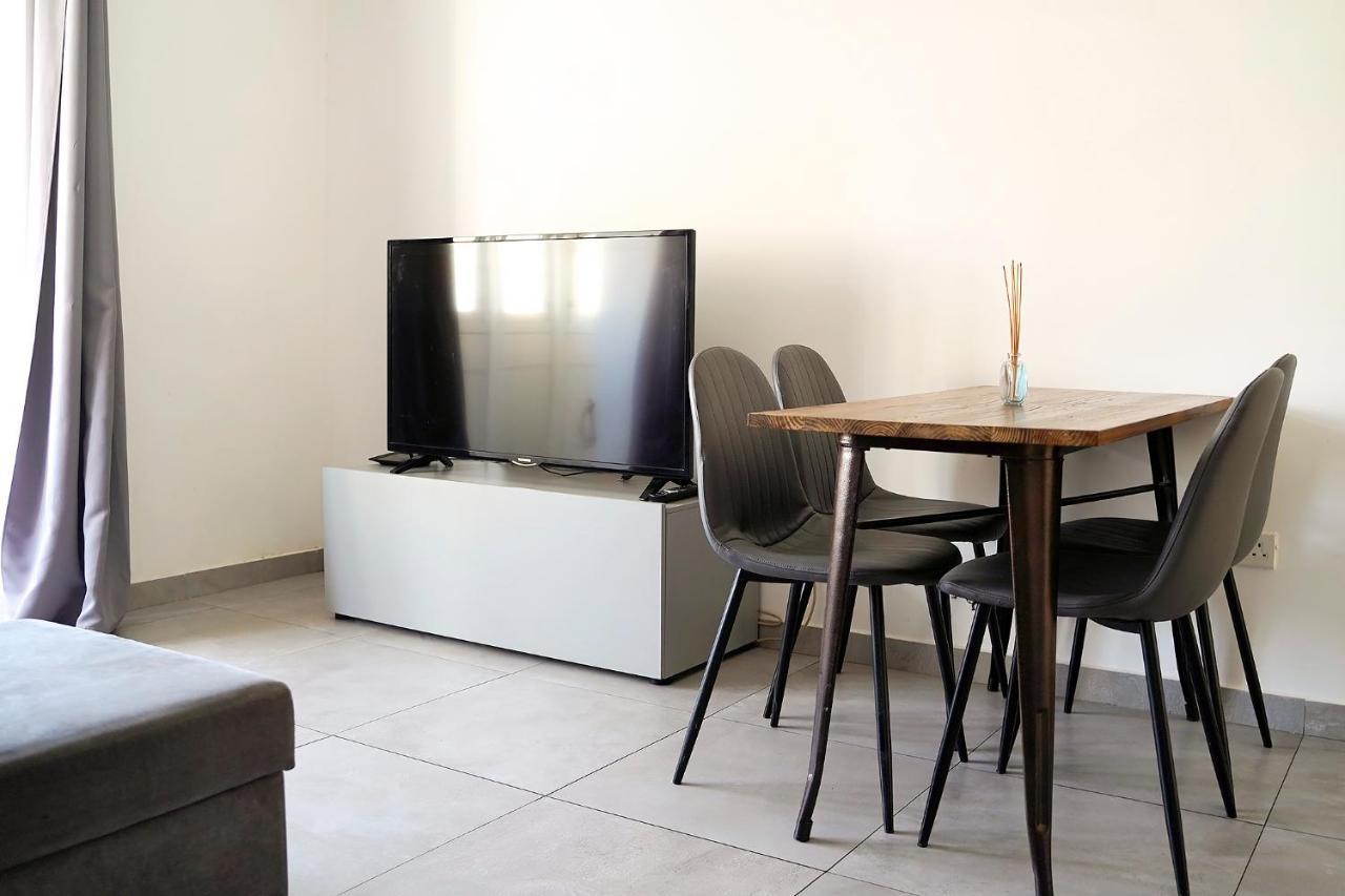 Lovely Apartment Close To The Sea Gzira ภายนอก รูปภาพ